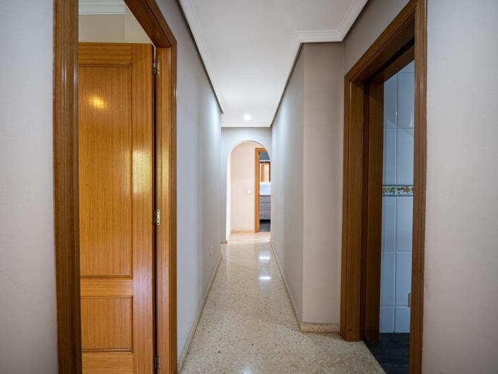 Image No.13-3 Bed Apartment for sale