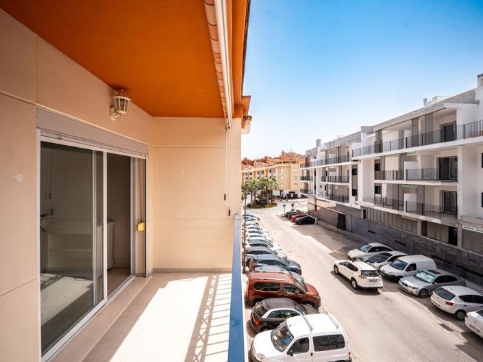 Image No.20-3 Bed Apartment for sale