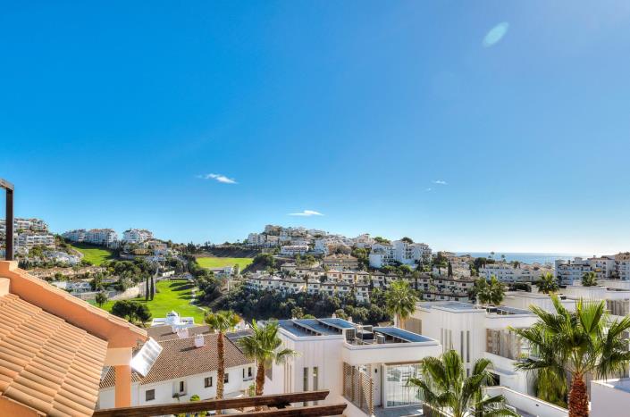 Image No.12-2 Bed Apartment for sale