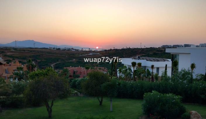 Image No.15-Appartement de 2 chambres à vendre à Estepona