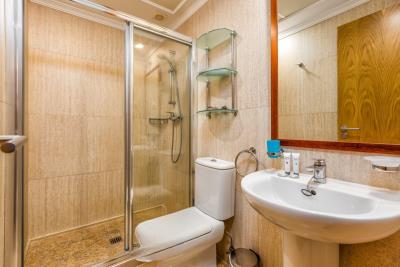 16-ec67b526875bf0124b6ce4328a754439