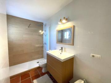 7-aa4cc561180b369757c0bb4af9886cd3