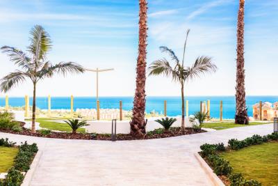 12-53013098fcab6c38b1379cd33298e050