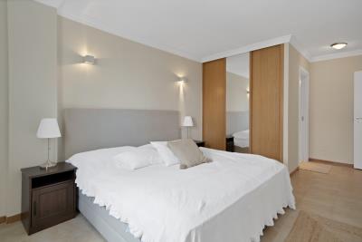 23-79897b85162c6a486c7a4d1eb46924dd