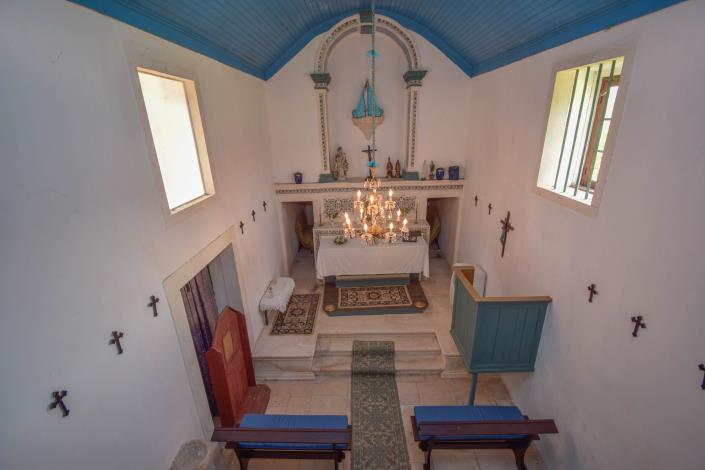 Image No.11-8 Bed Farmhouse for sale