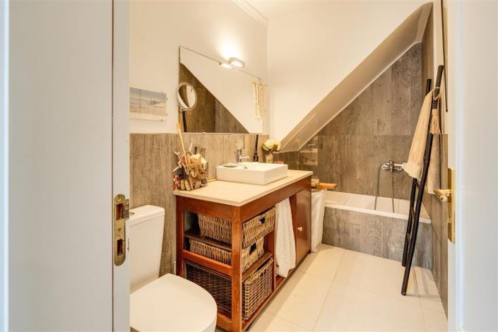 Image No.13-3 Bed Apartment for sale