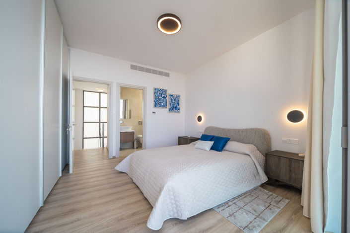 Image No.12-3 Bed Villa for sale