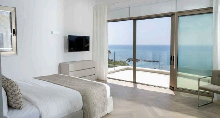 Image No.3-5 Bed Villa for sale