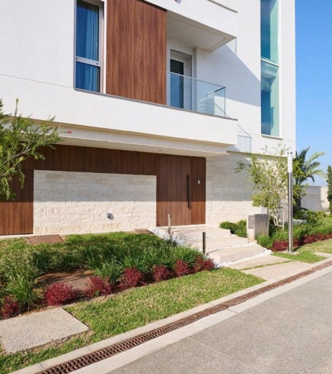 Image No.13-3 Bed Villa for sale