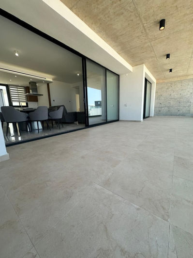 Image No.23-2 Bed Apartment for sale