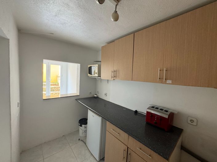 Image No.30-4 Bed Property for sale