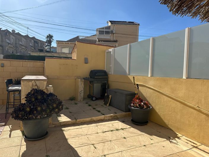 Image No.8-4 Bed Property for sale