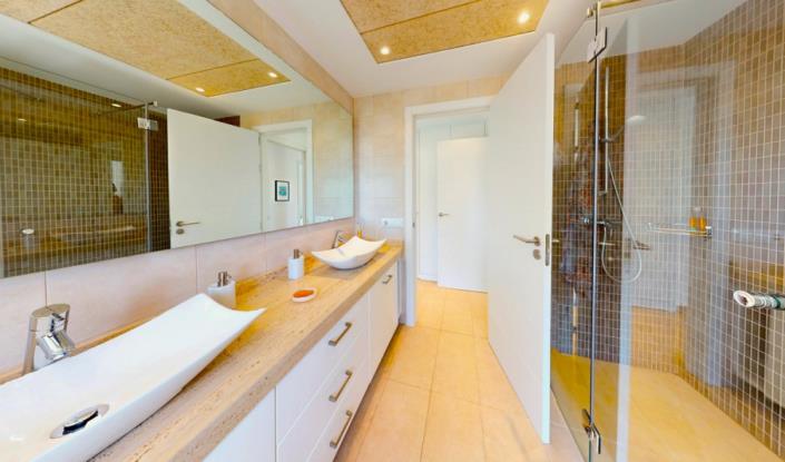 Image No.8-3 Bed Semi-Detached for sale