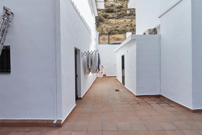 Image No.14-7 Bed House/Villa for sale