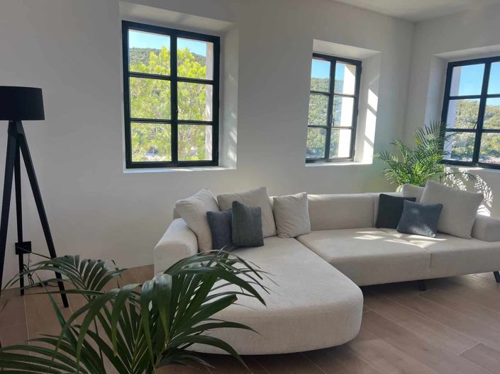 Image No.12-7 Bed Villa for sale