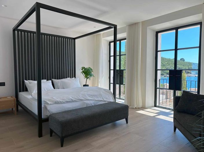 Image No.20-7 Bed Villa for sale