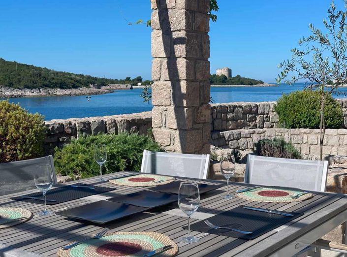 Image No.29-7 Bed Villa for sale