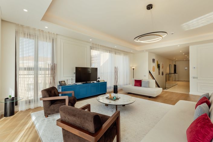 Image No.9-3 Bed Apartment for sale