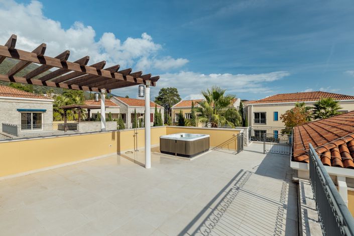 Image No.22-3 Bed Villa for sale