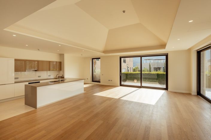 Image No.9-3 Bed Villa for sale