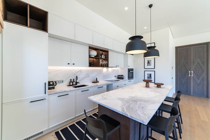 Image No.11-3 Bed Apartment for sale