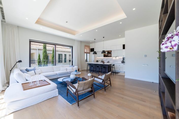 Image No.7-3 Bed Apartment for sale