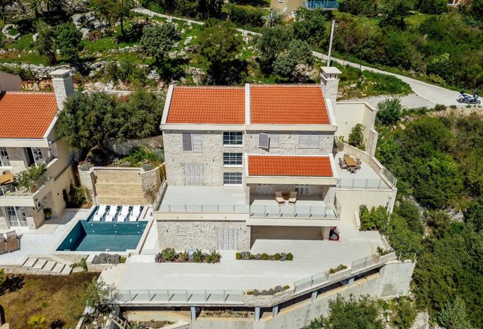 Image No.3-4 Bed Villa for sale