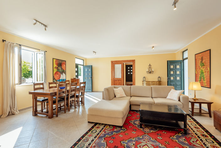 Image No.7-4 Bed Villa for sale