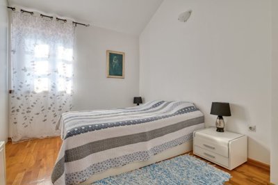 9-katun-rezevici-authentic-stone-villa