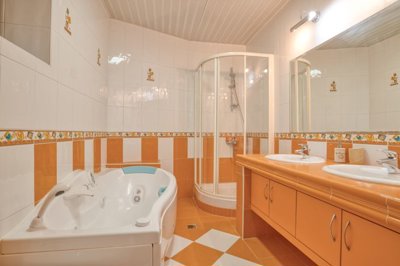 11-katun-rezevici-authentic-stone-villa