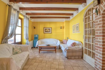 3-katun-rezevici-authentic-stone-villa