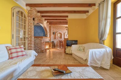 4-katun-rezevici-authentic-stone-villa