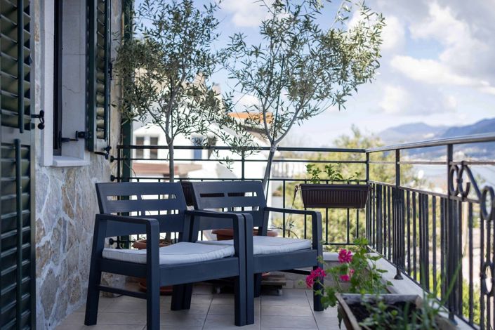 Image No.11-3 Bed Apartment for sale