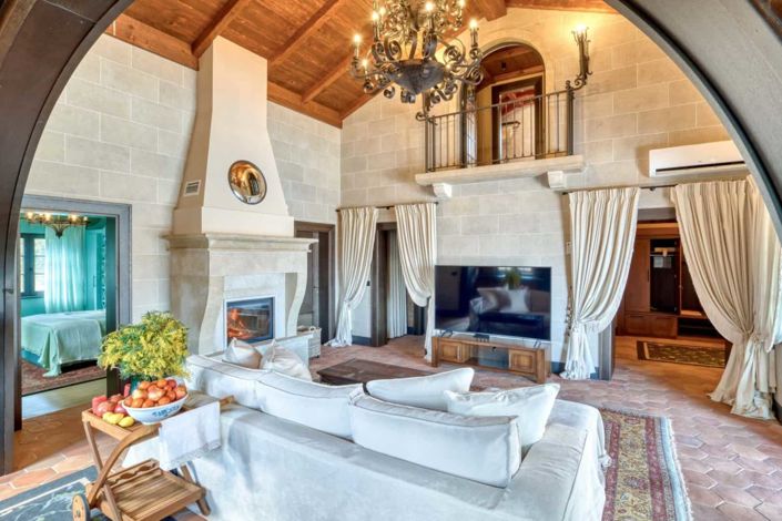 Image No.7-3 Bed House for sale