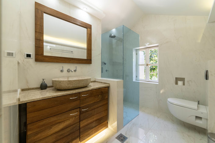 Image No.19-4 Bed House for sale