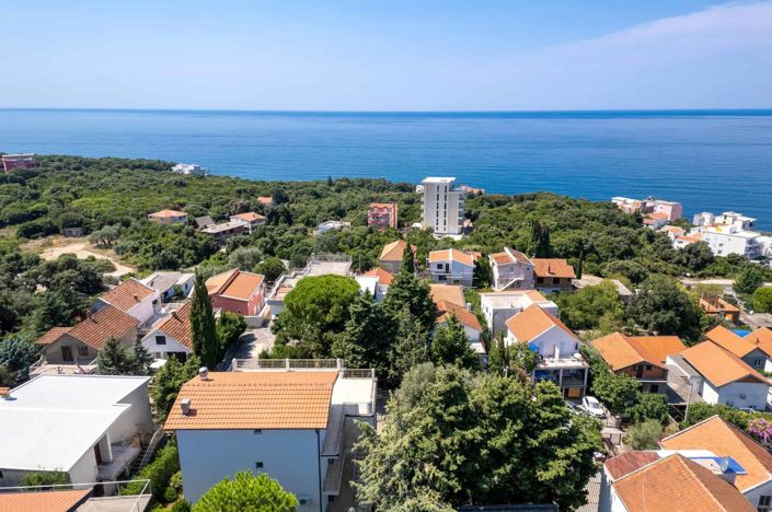 Image No.2-3 Bed House for sale