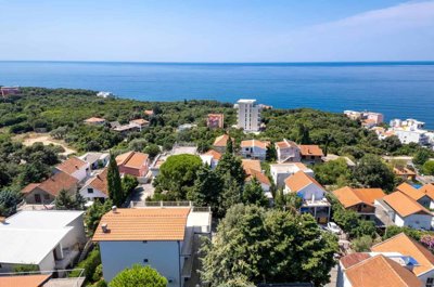 1-bar-utjeha-three-bedroom-house-in-the-immed