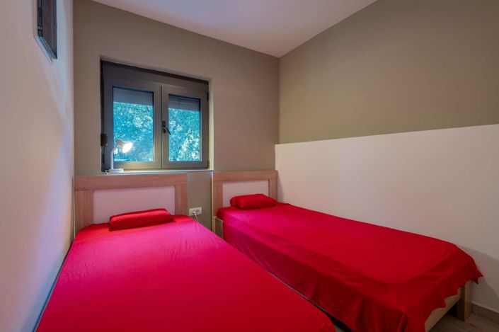 Image No.9-3 Bed House for sale