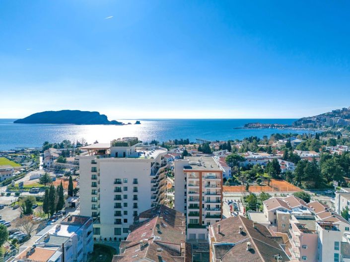 Image No.4-4 Bed Apartment for sale