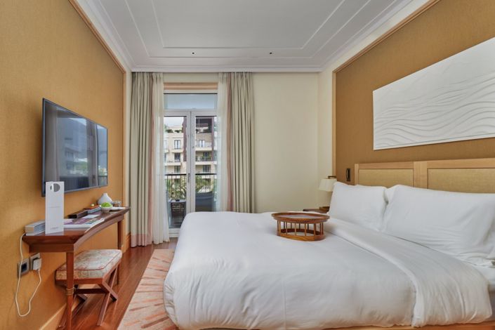 Image No.10-3 Bed Apartment for sale