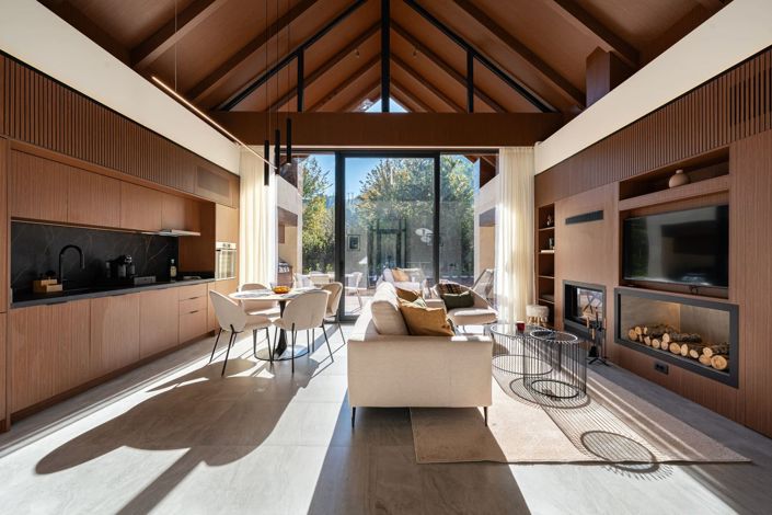 Image No.1-2 Bed Villa for sale