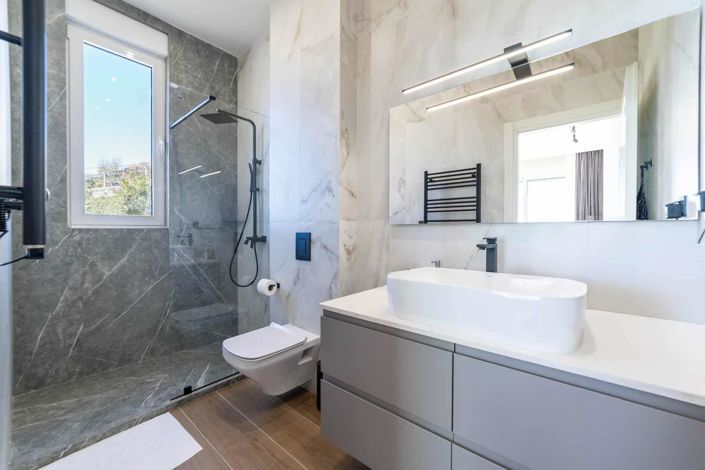 Image No.13-4 Bed Villa for sale