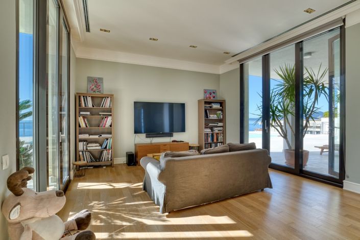 Image No.22-2 Bed Apartment for sale