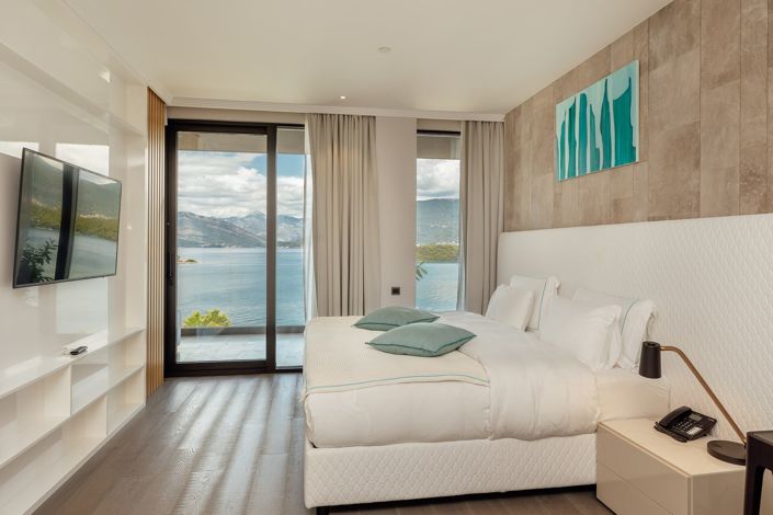 Image No.13-2 Bed Apartment for sale