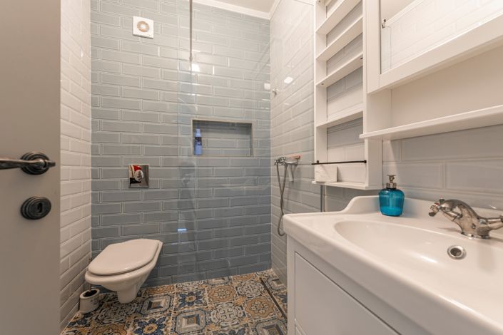 Image No.18-4 Bed Villa for sale