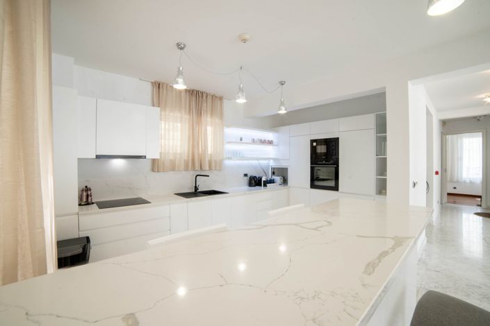 Image No.15-4 Bed Villa for sale