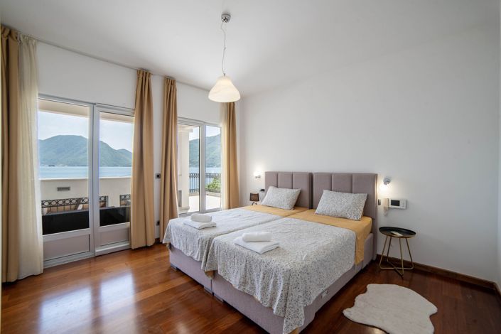 Image No.21-4 Bed Villa for sale