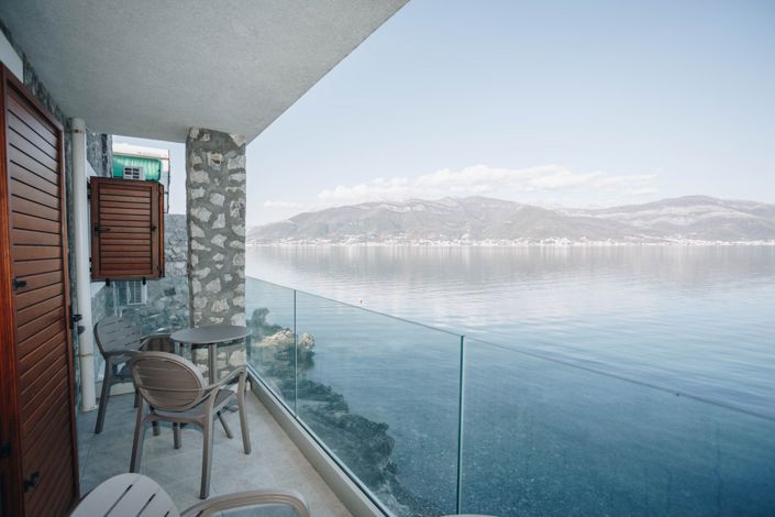 Image No.20-4 Bed House for sale