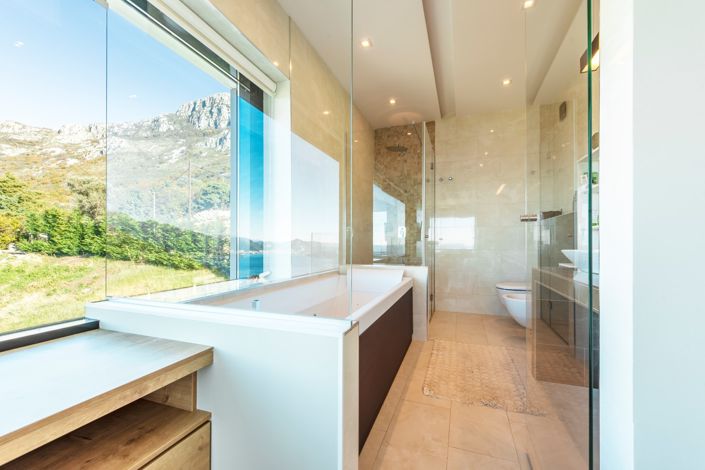 Image No.20-6 Bed Villa for sale