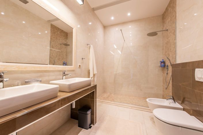 Image No.28-6 Bed Villa for sale